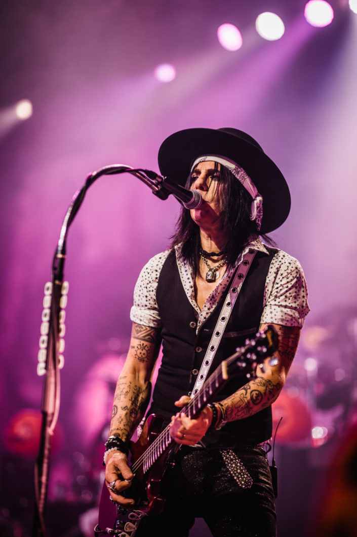 10.13.18-Alice-Cooper-10513-705×1058-1